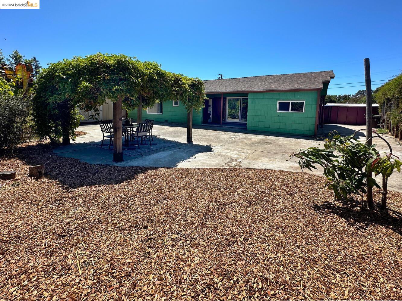 4611 Winsor Way