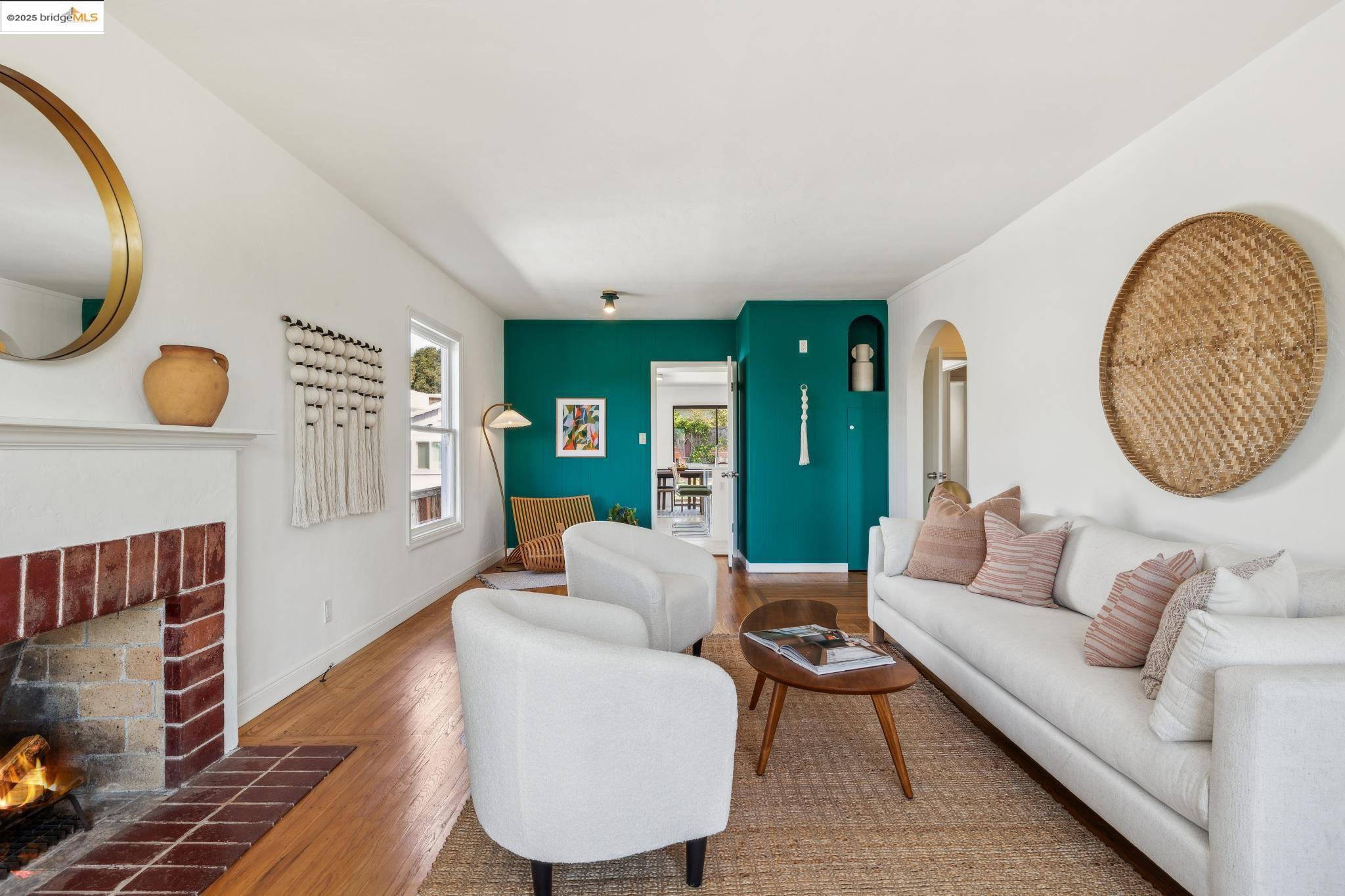 708 Lexington Avenue