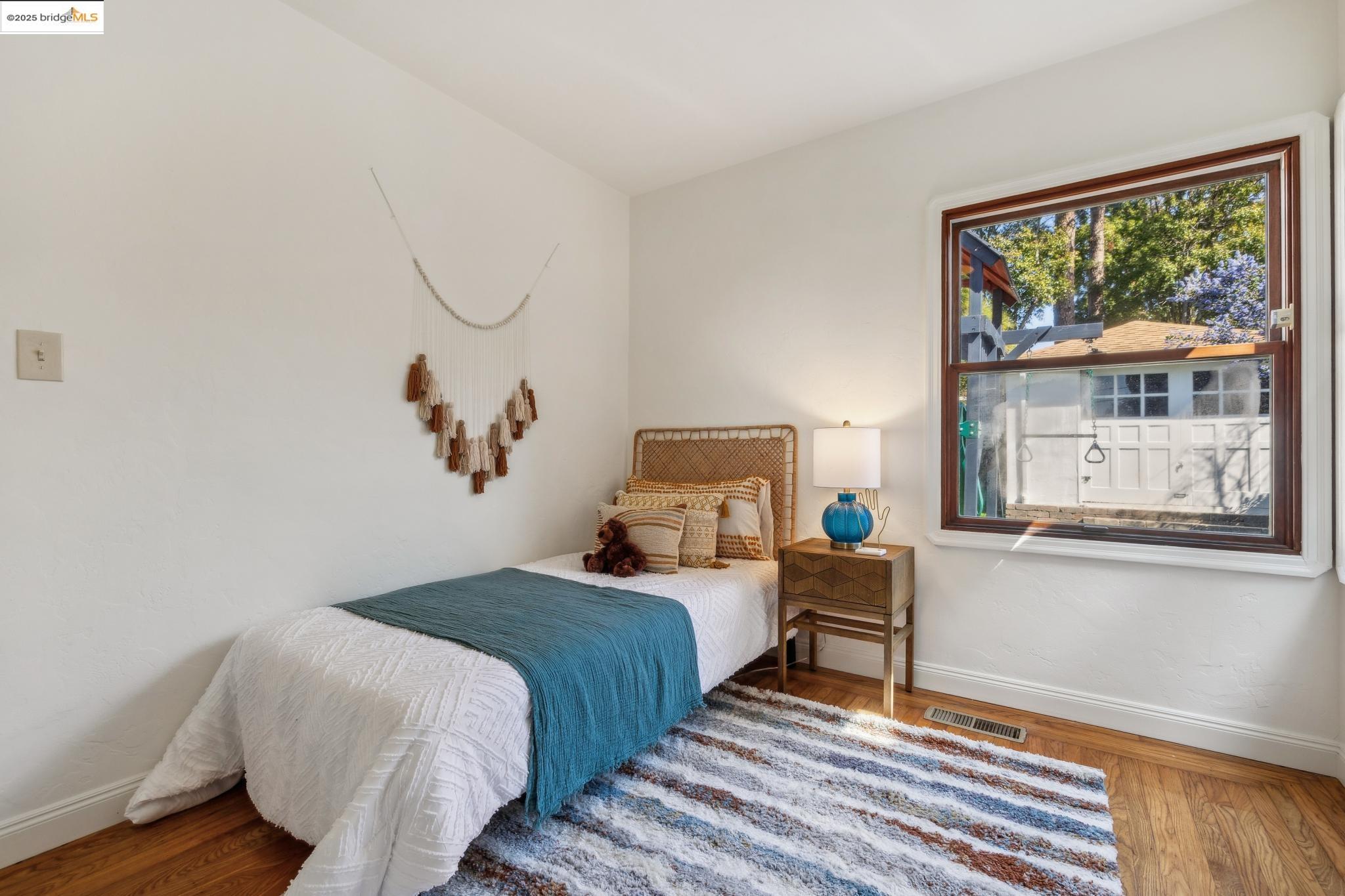 708 Lexington Avenue