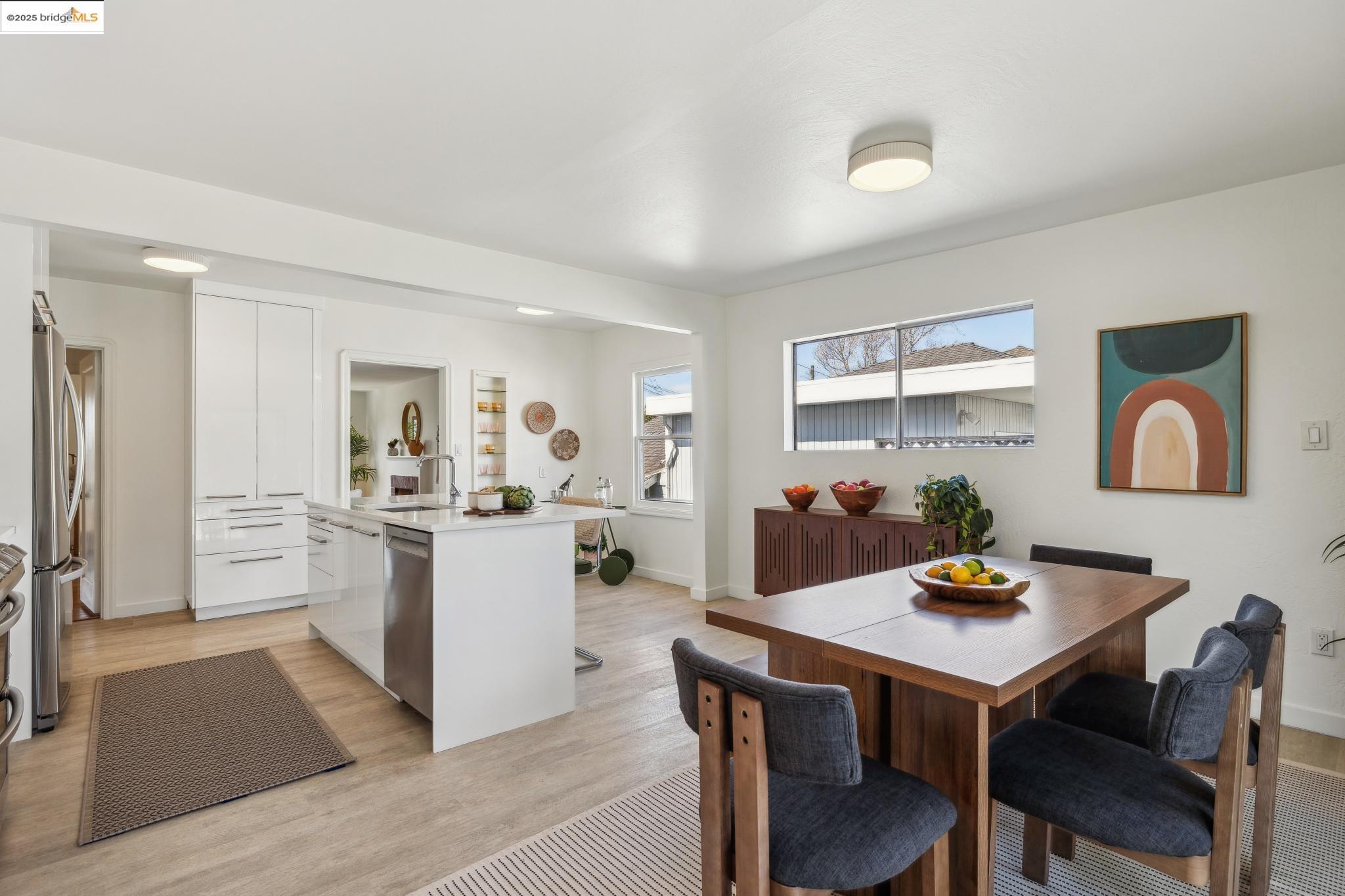 708 Lexington Avenue