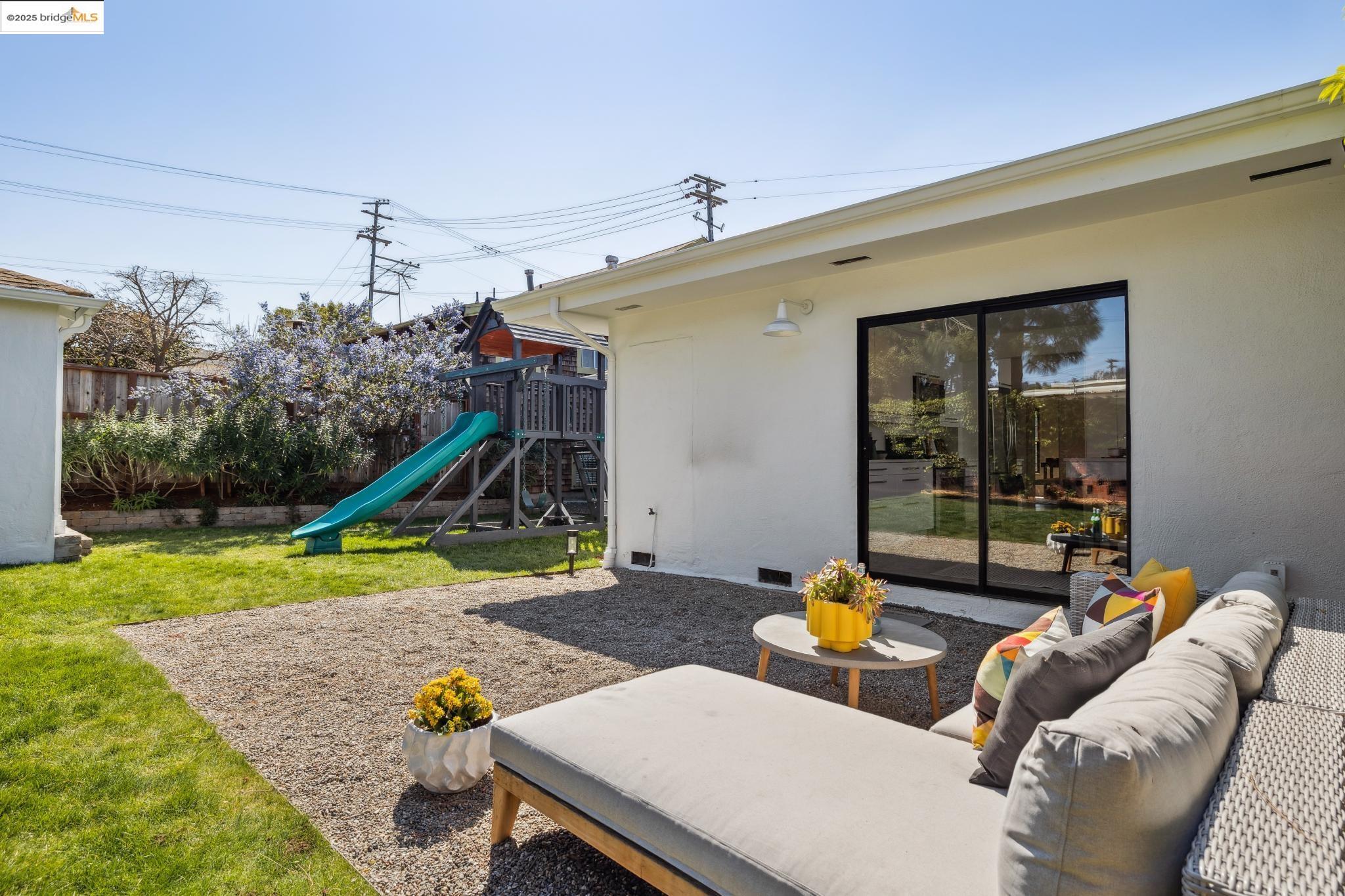 708 Lexington Avenue