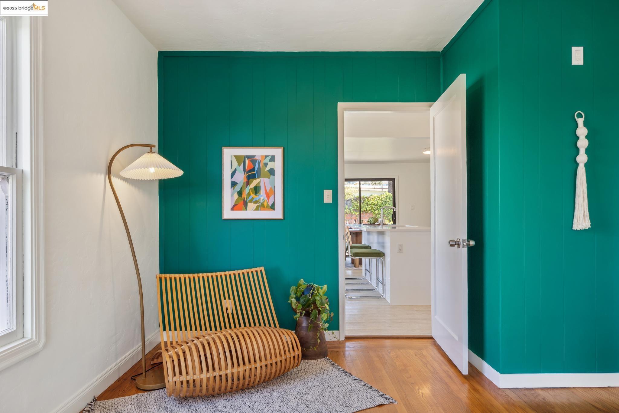 708 Lexington Avenue