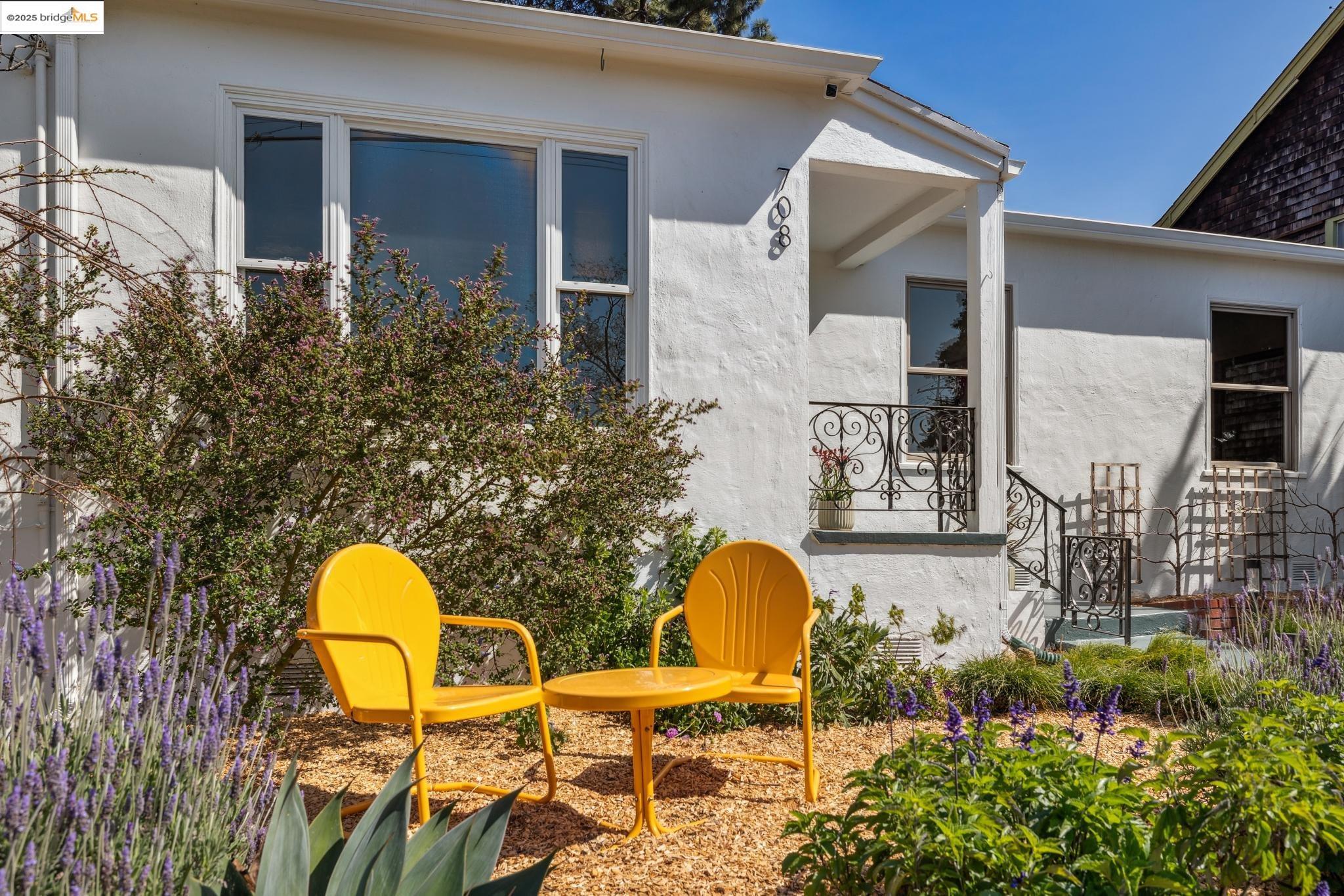 708 Lexington Avenue