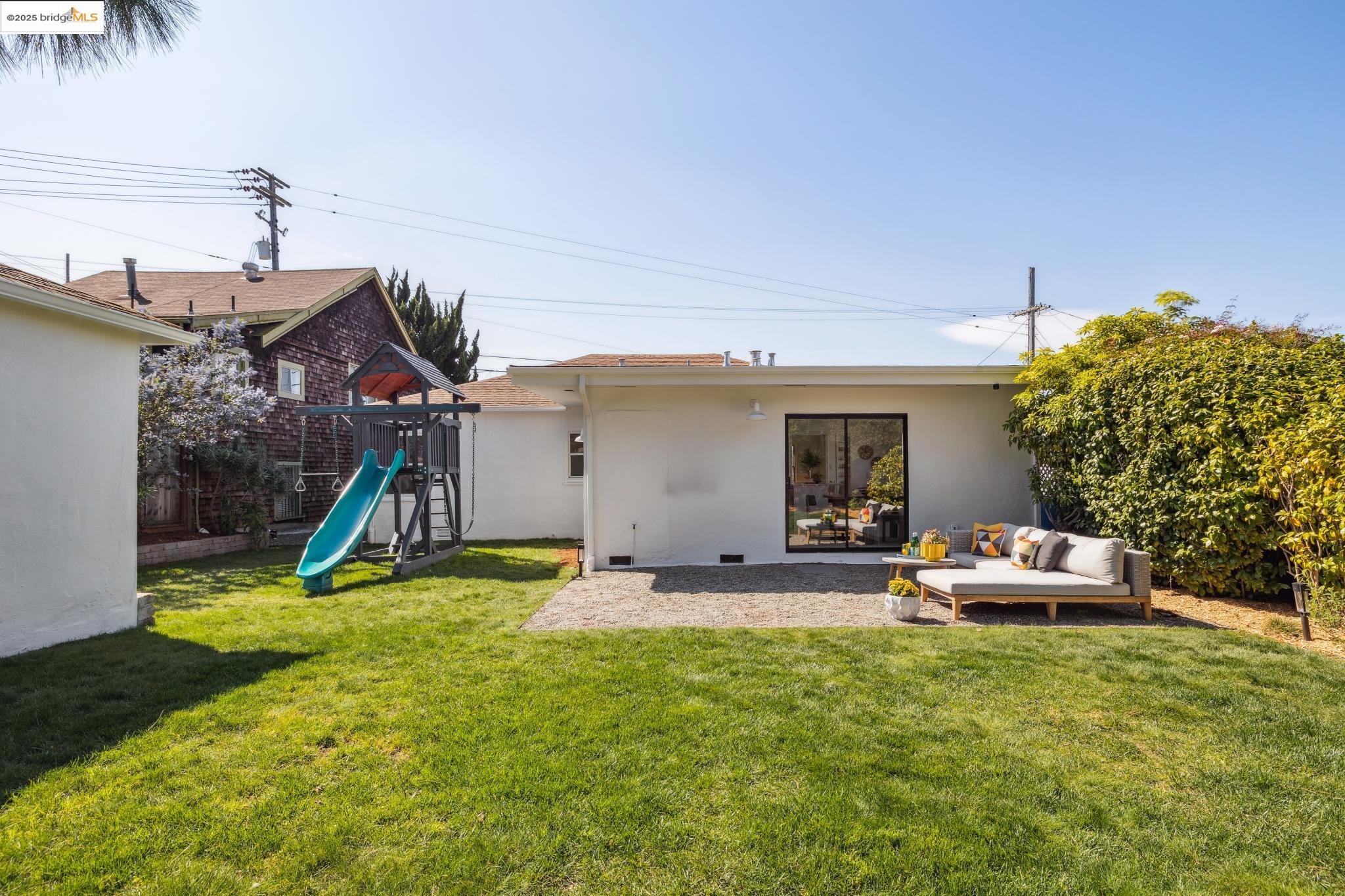 708 Lexington Avenue