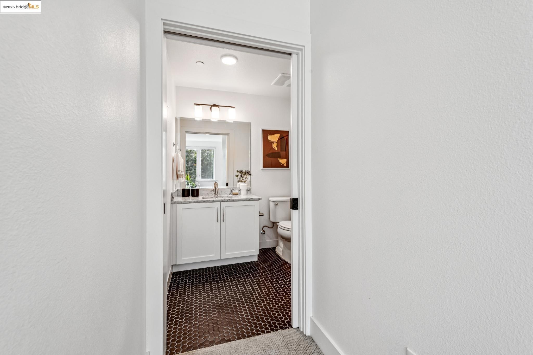 10300 San Pablo Ave # 303