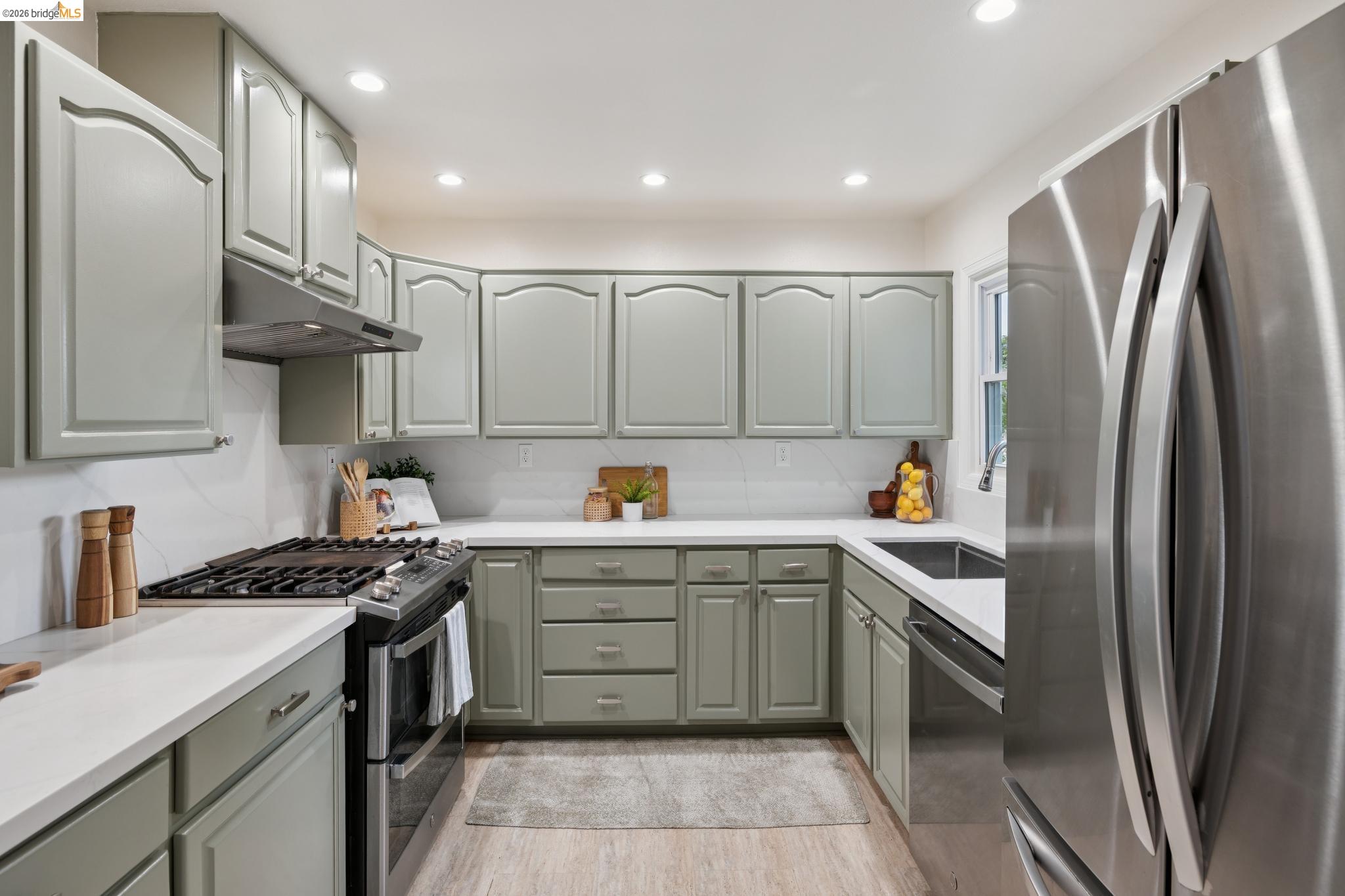 3323 Pinole Valley Rd