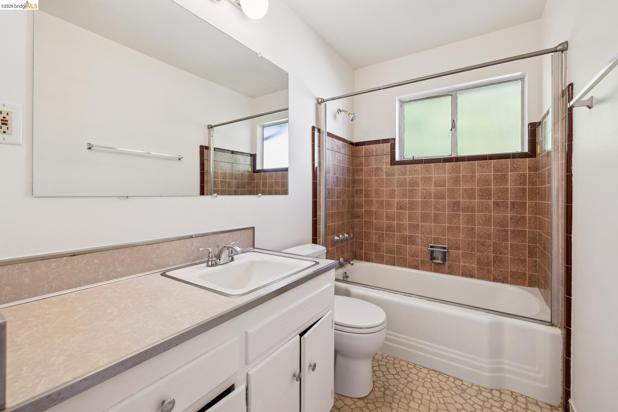 1122 Norvell Ct