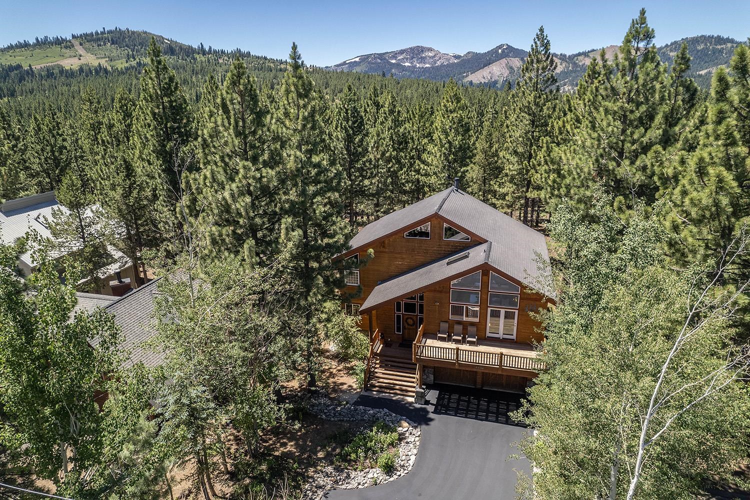 14936 Wolfgang Road