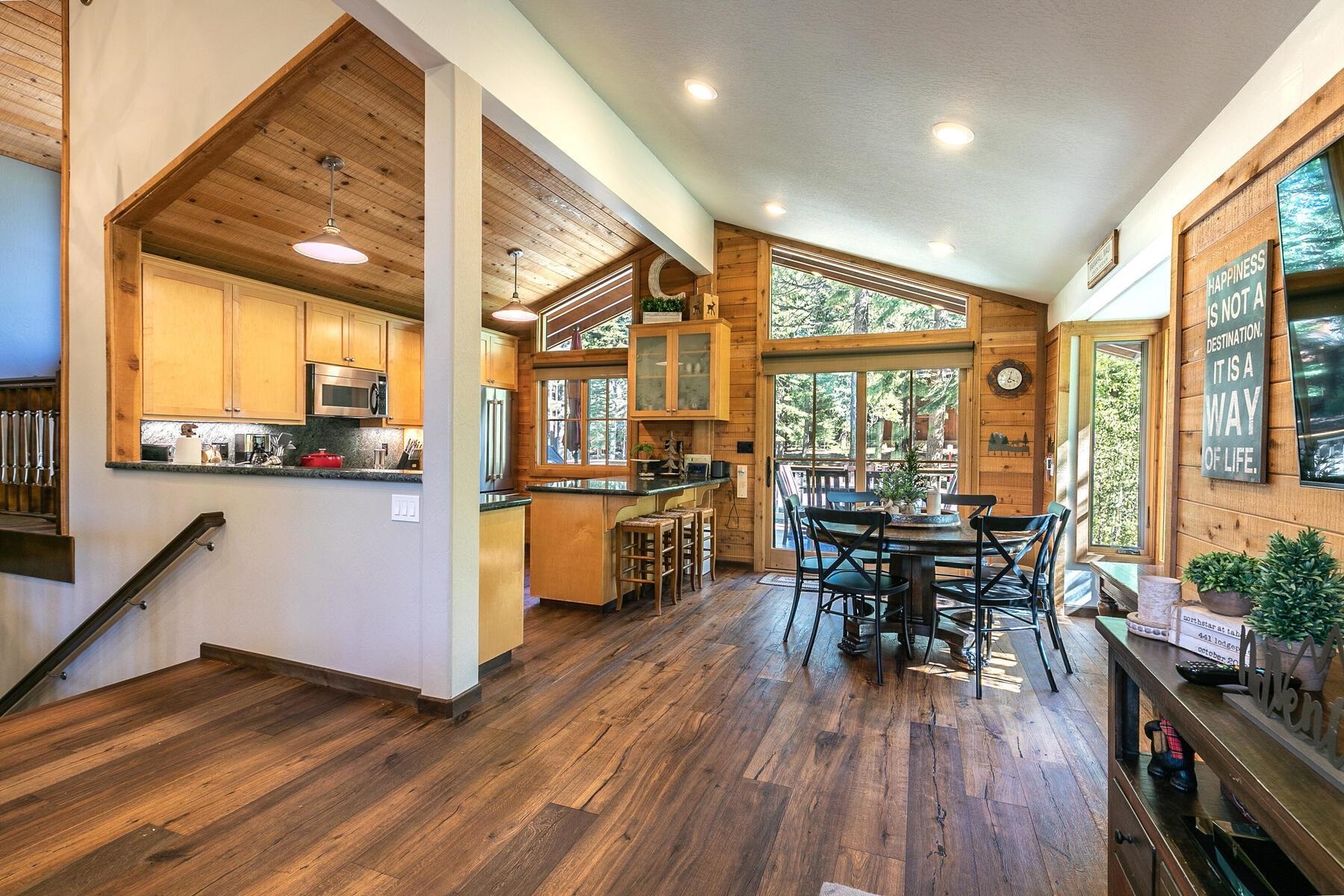441 Lodgepole