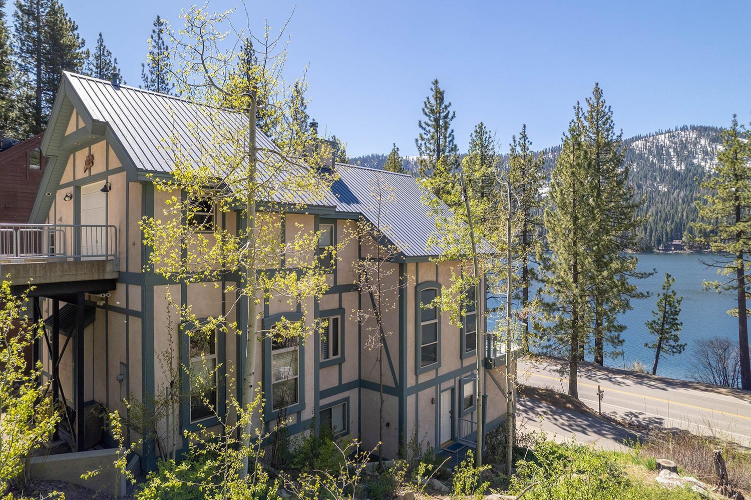 15404 Donner Pass Road