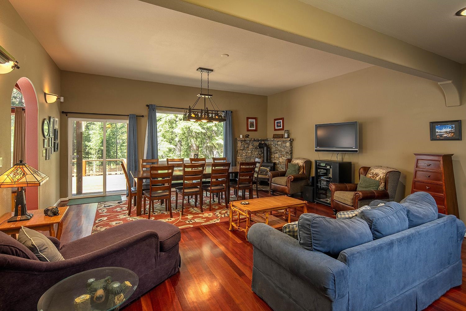 11280 Thelin Drive