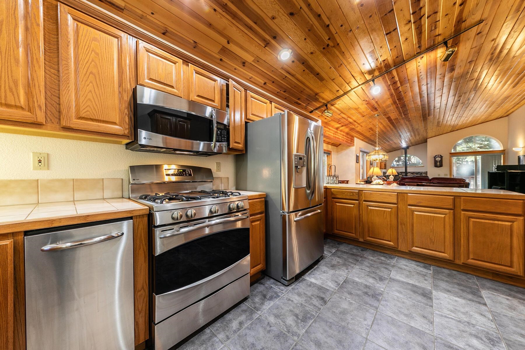 12364 Saint Bernard Drive