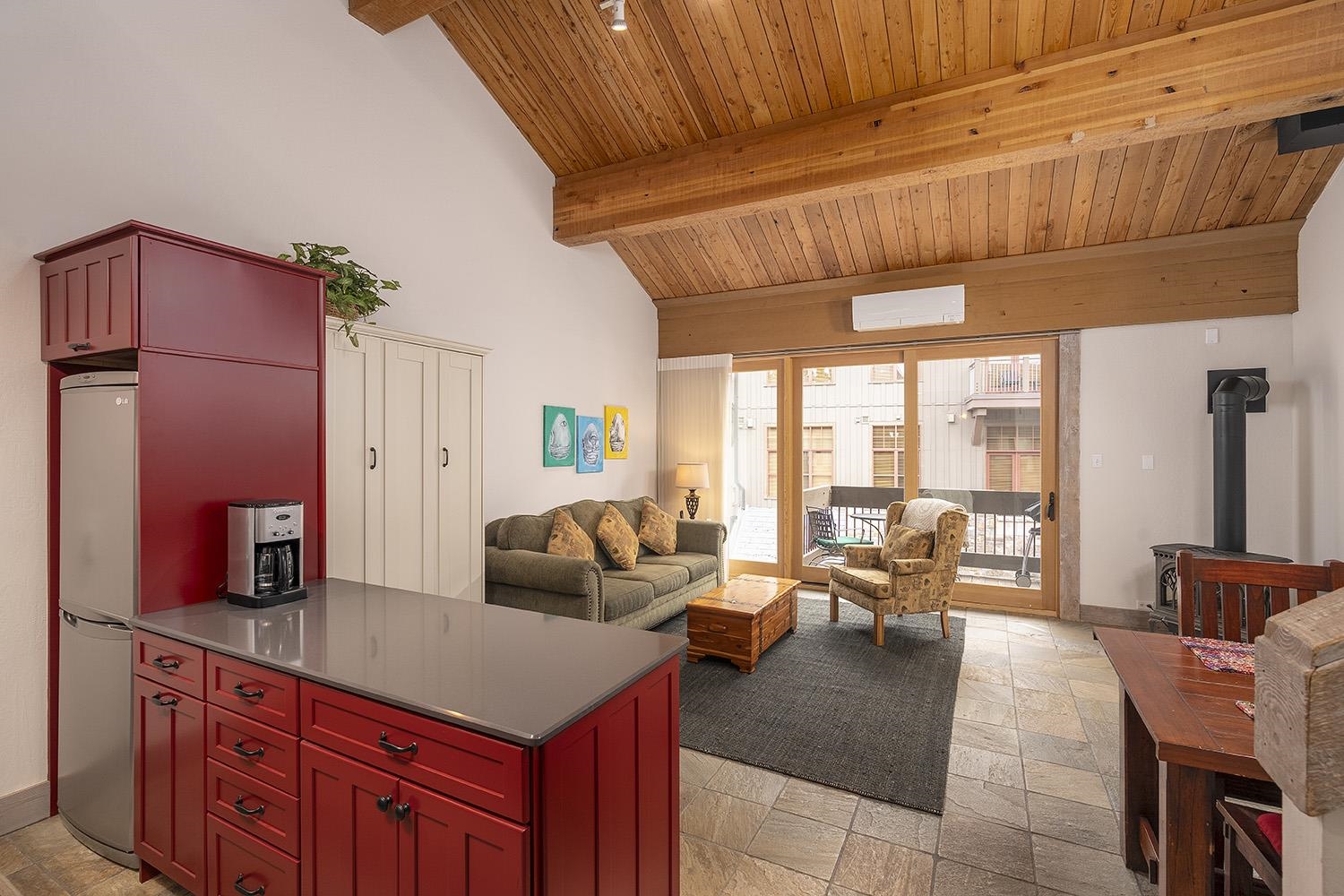 2000 North Village Drive Unit: 312