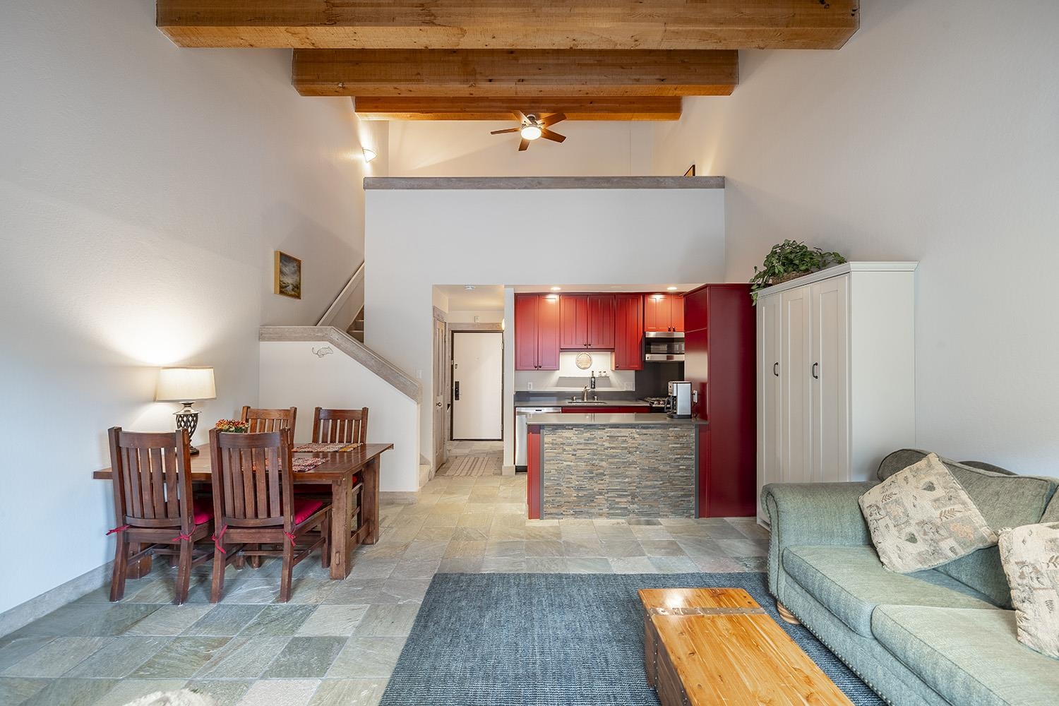 2000 North Village Drive Unit: 312