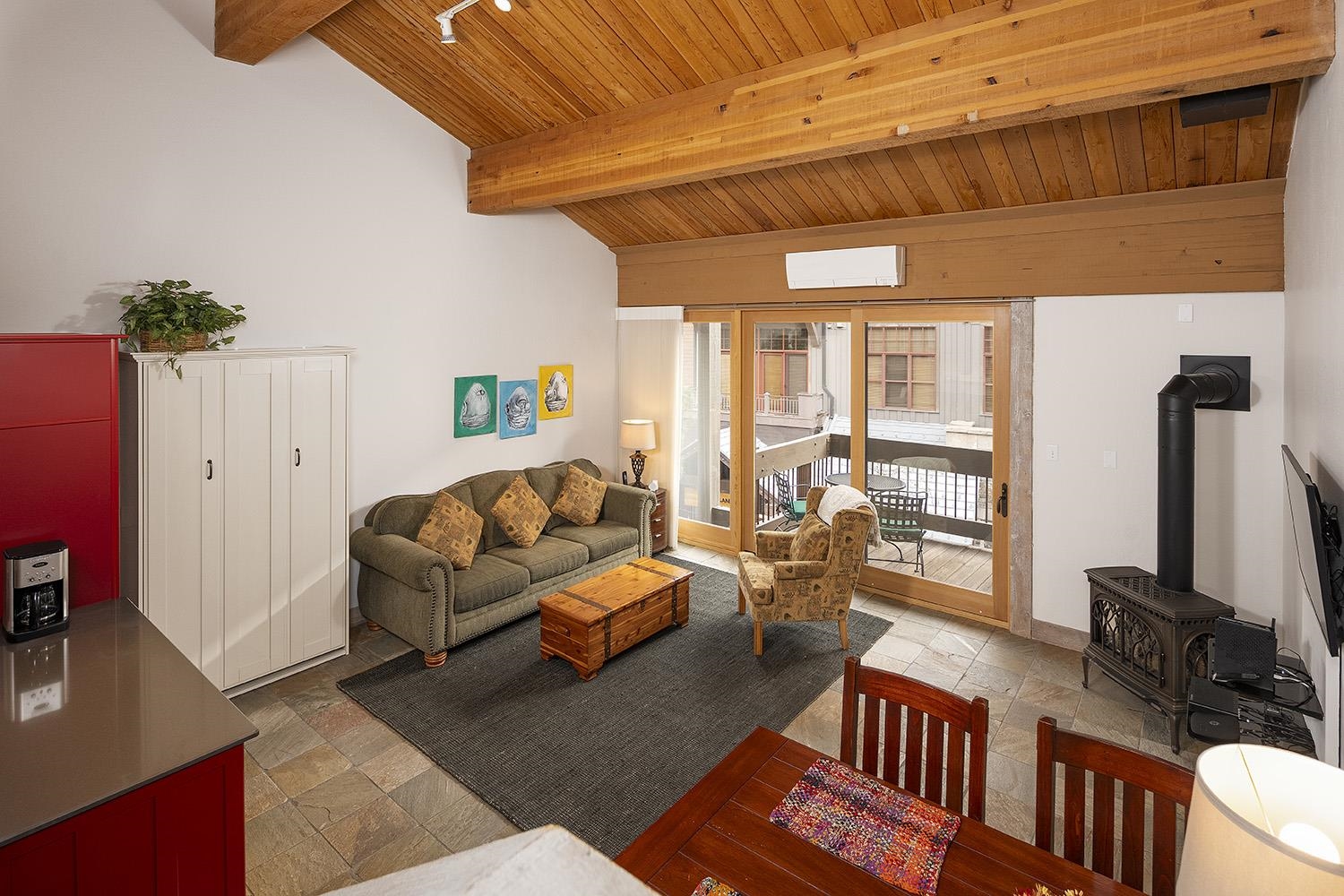 2000 North Village Drive Unit: 312
