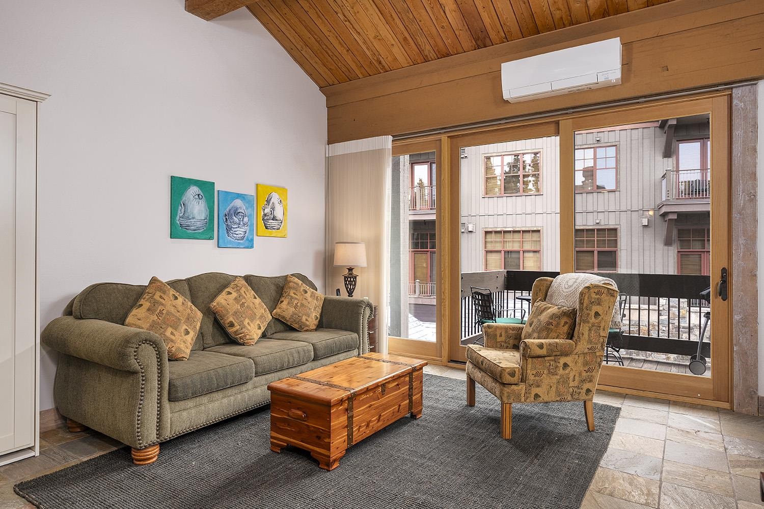 2000 North Village Drive Unit: 312