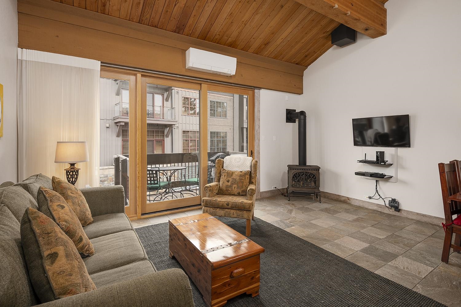 2000 North Village Drive Unit: 312