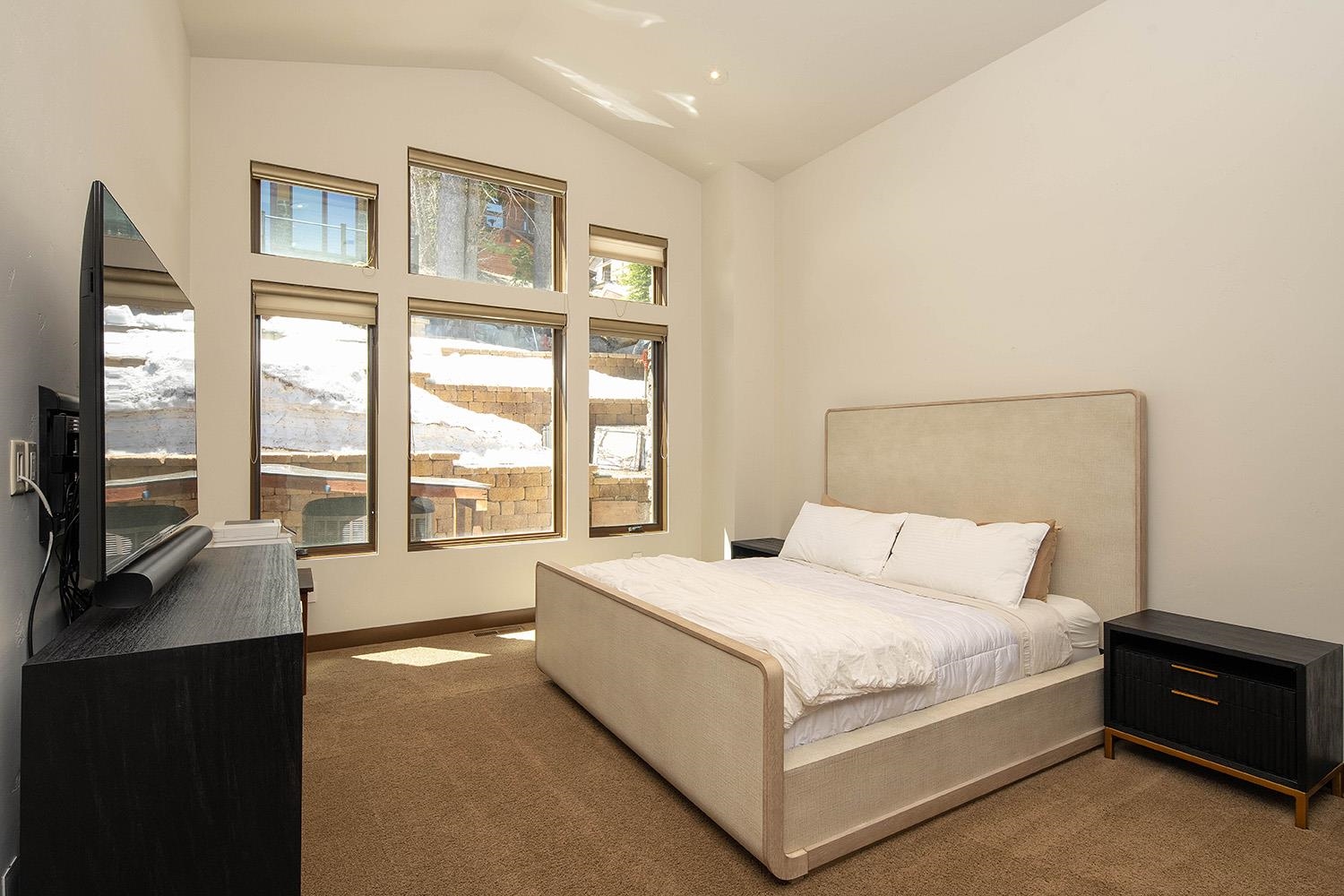 14246 South Shore Drive