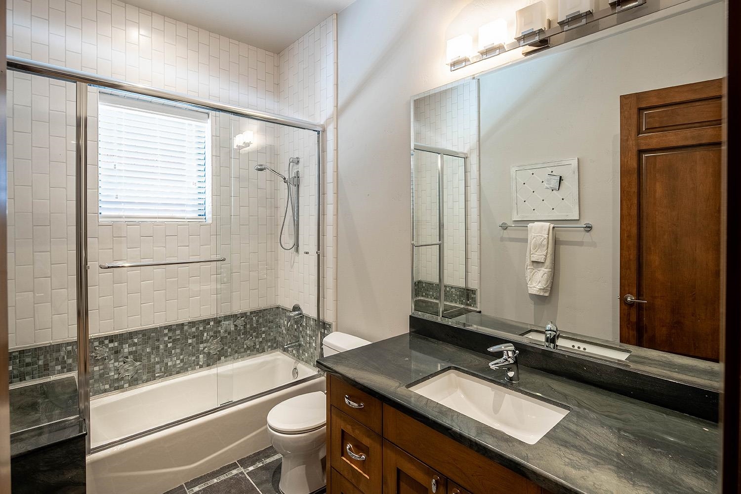 14246 South Shore Drive