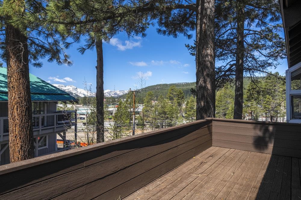 11244 Tahoe Drive