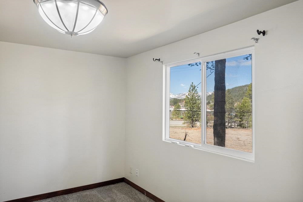 11244 Tahoe Drive