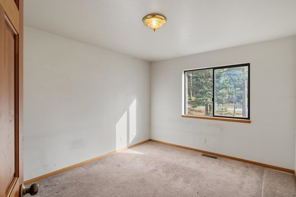 10612 E Alder Creek Road