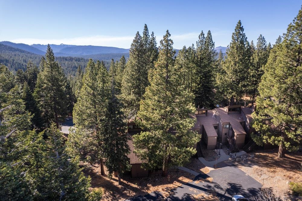 6038 Mill Camp