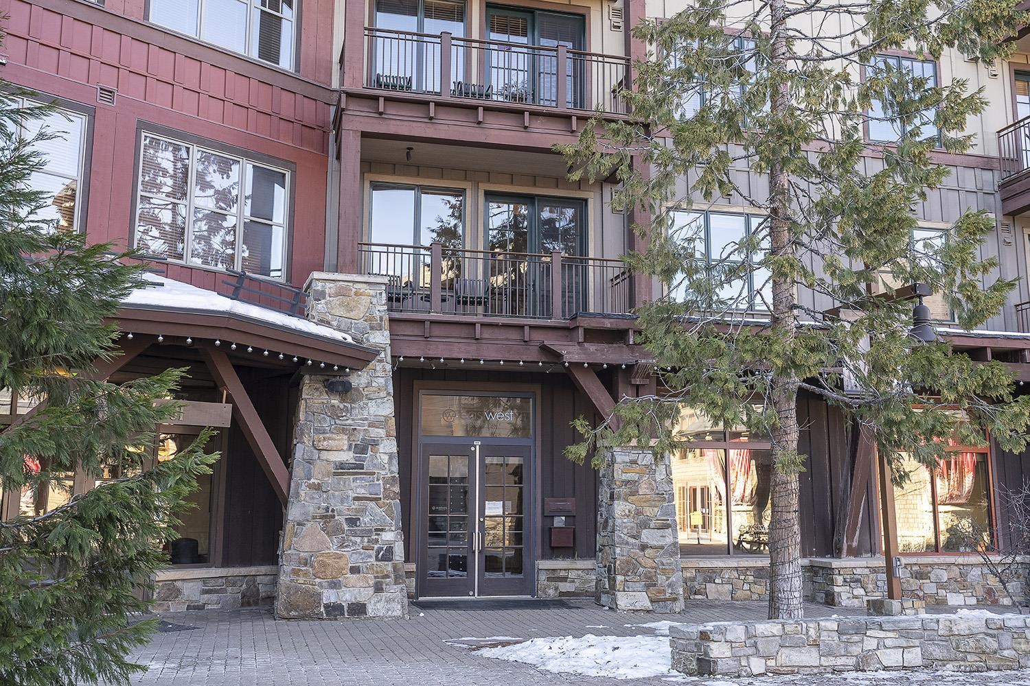 4001 Northstar Drive Unit: 205