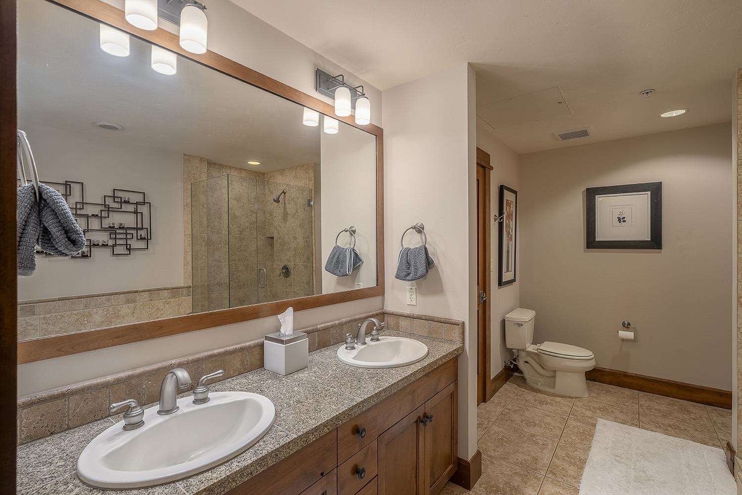 4001 Northstar Drive Unit: 205