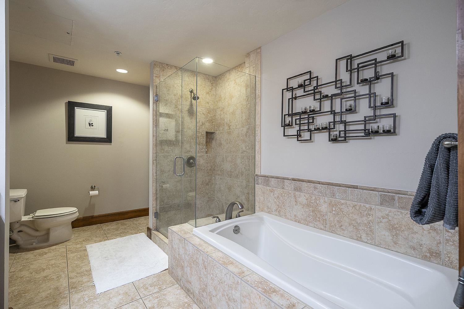 4001 Northstar Drive Unit: 205