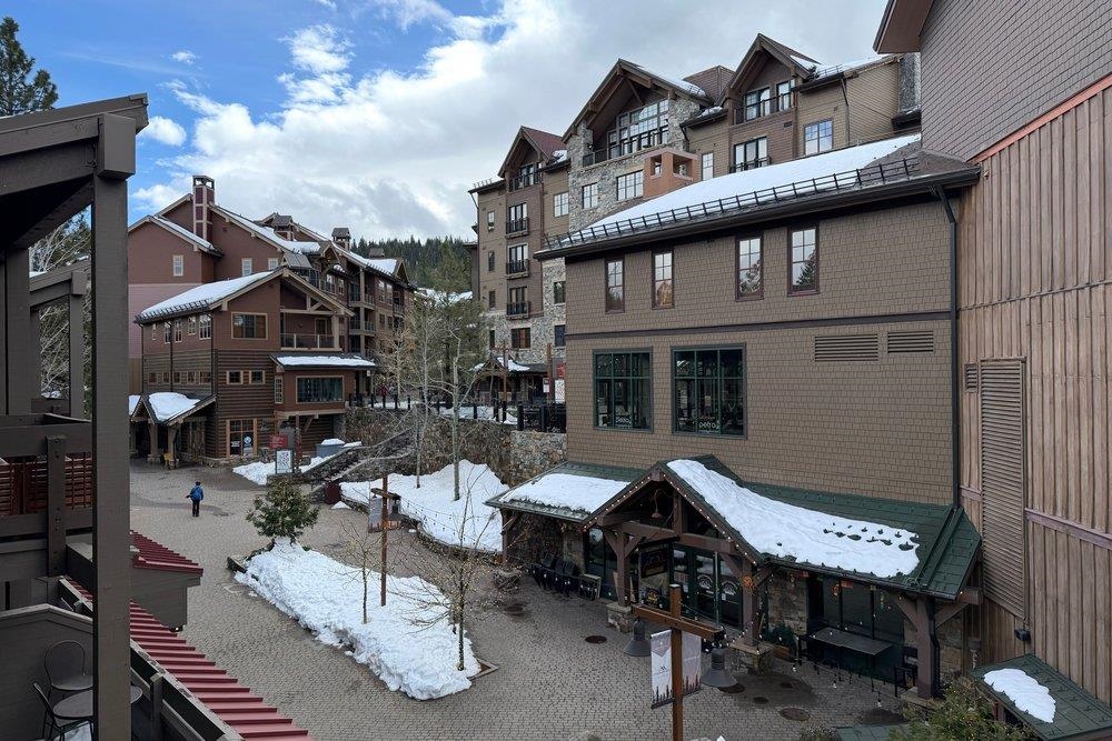 2000 North Village Drive Unit: 316