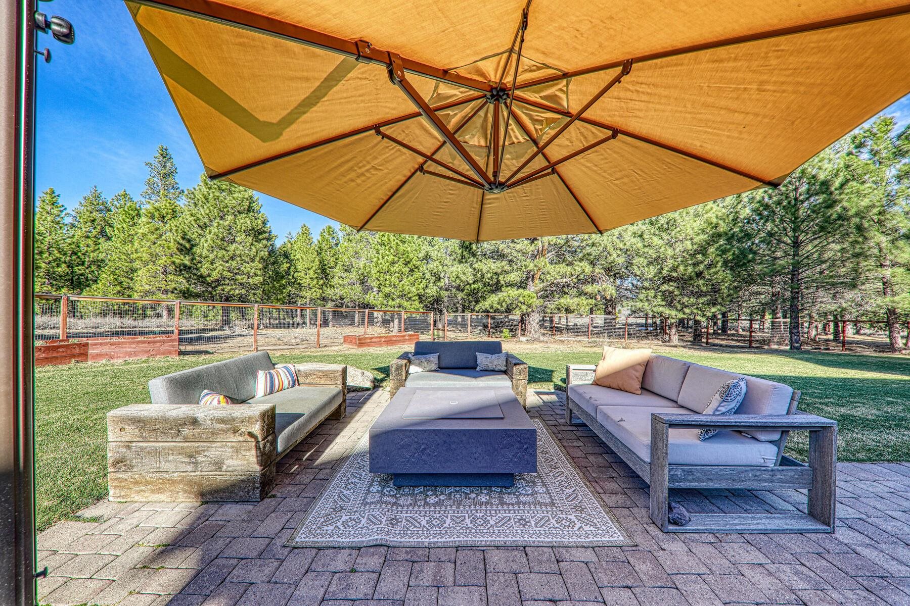 11710 Tinkers Landing