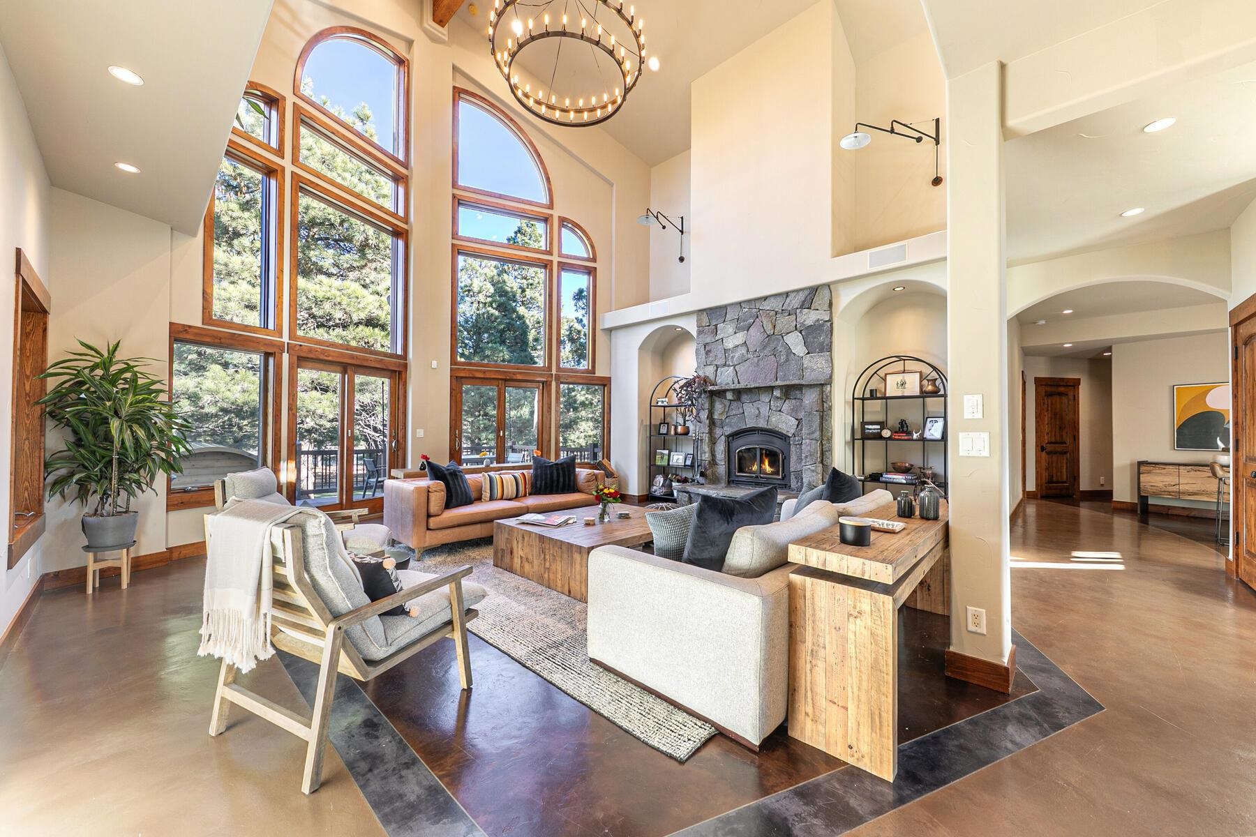 11710 Tinkers Landing