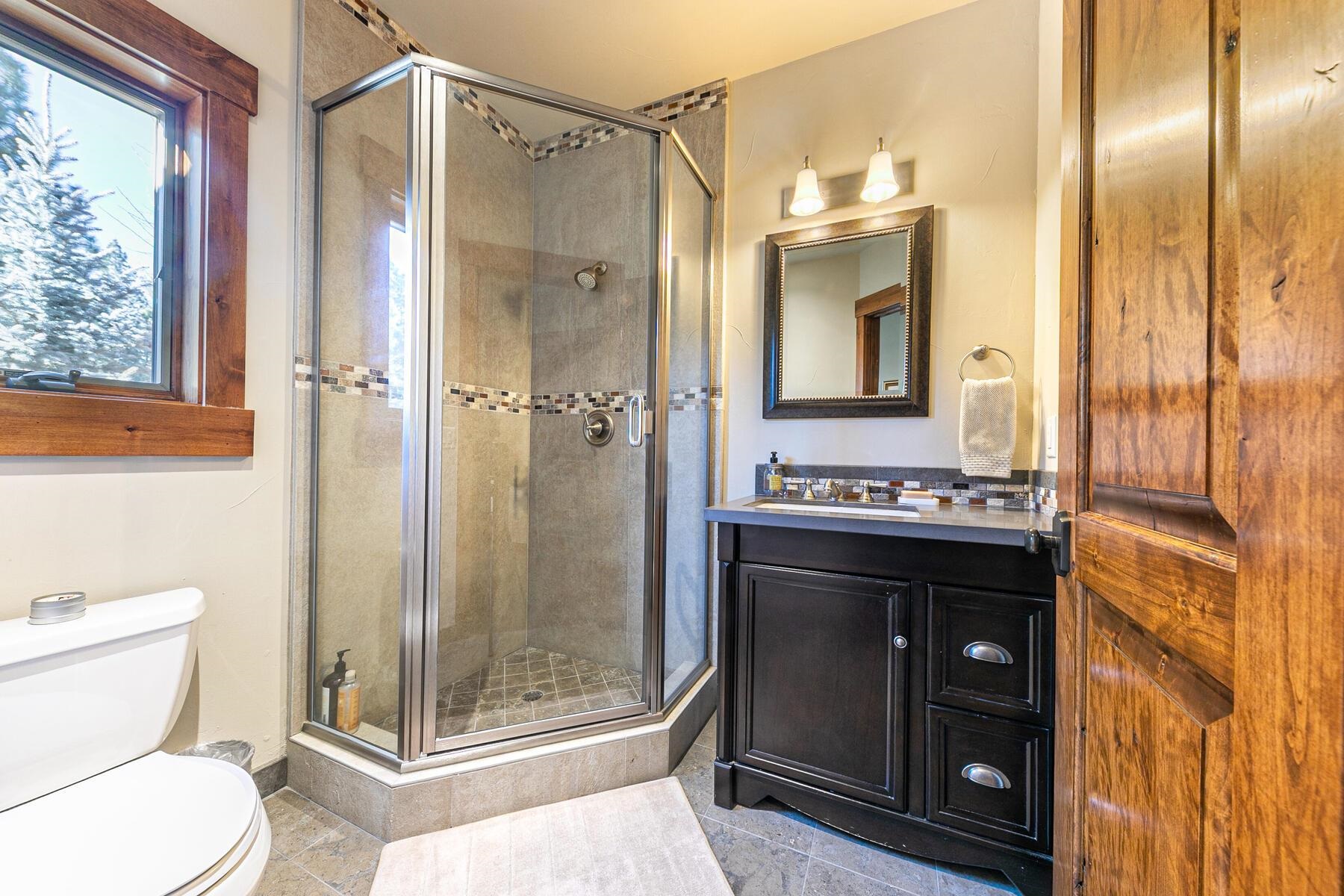 11710 Tinkers Landing