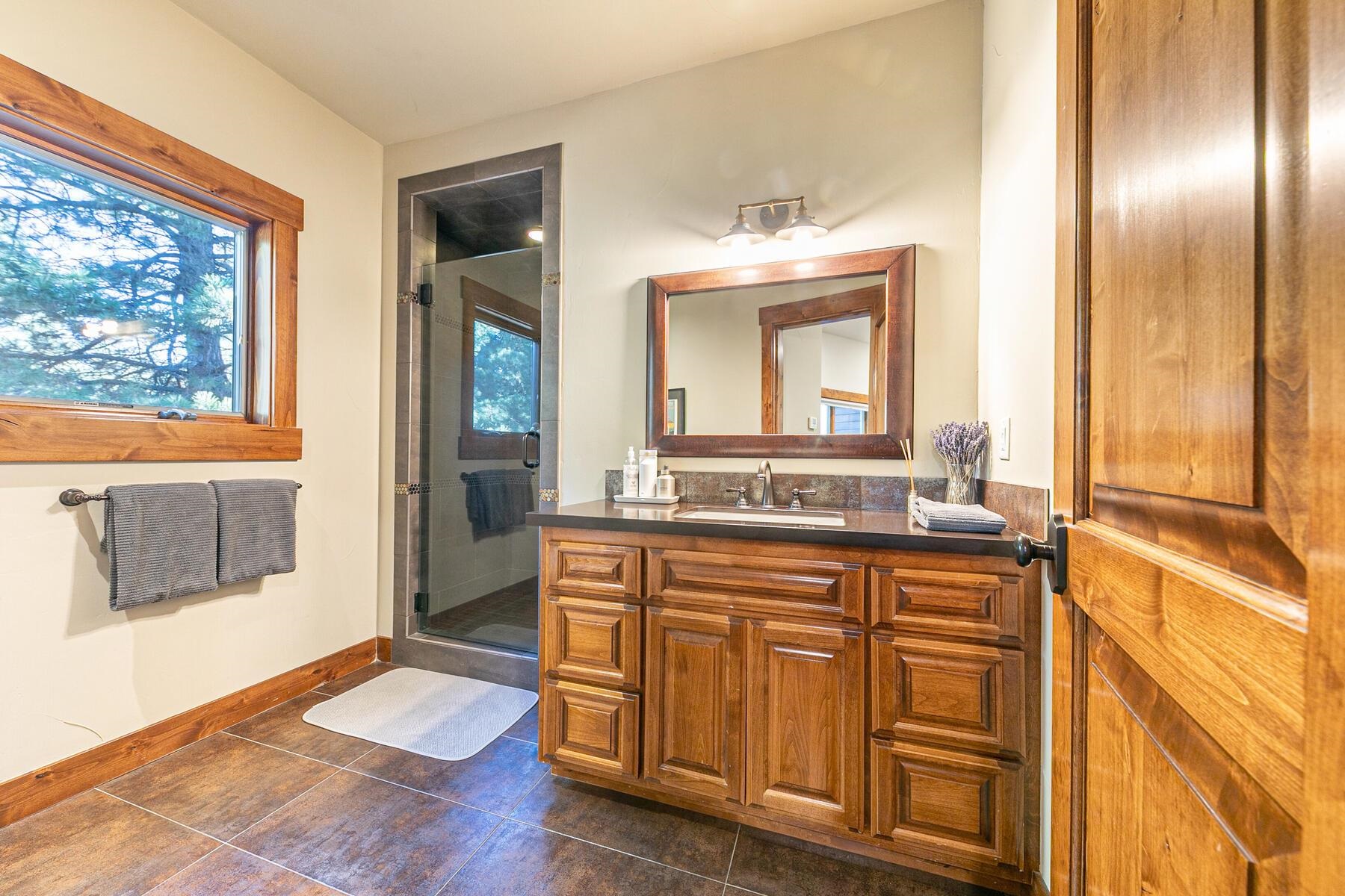 11710 Tinkers Landing