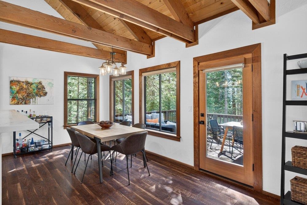 11805 Saint Bernard Drive