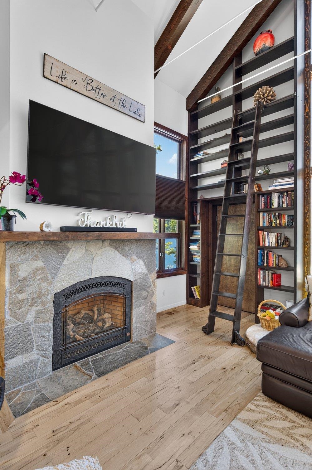 15146 Donner Pass Road