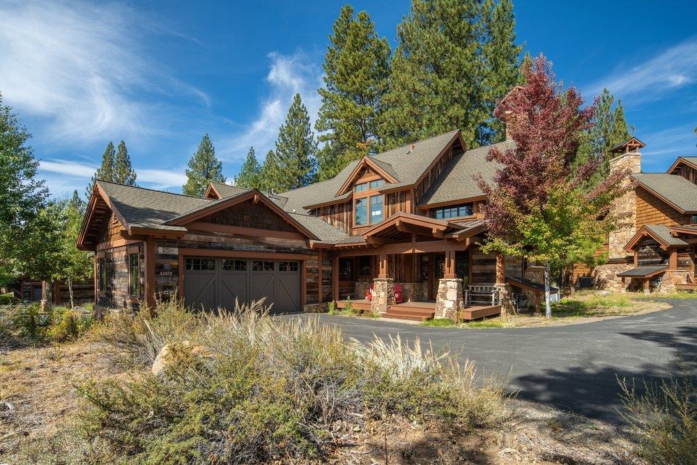 12472 Villa Court