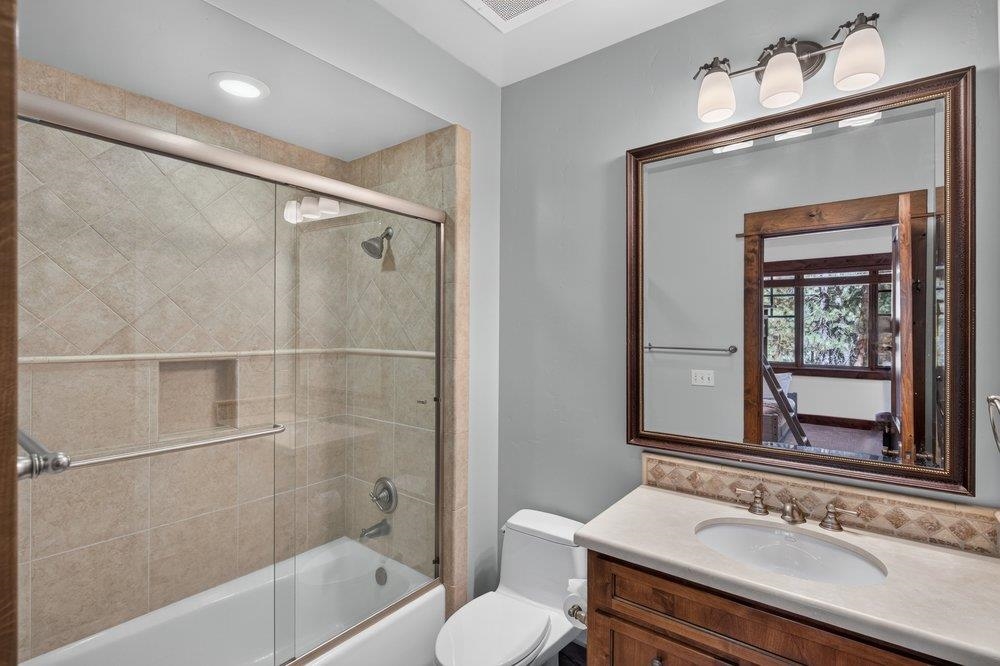 12472 Villa Court