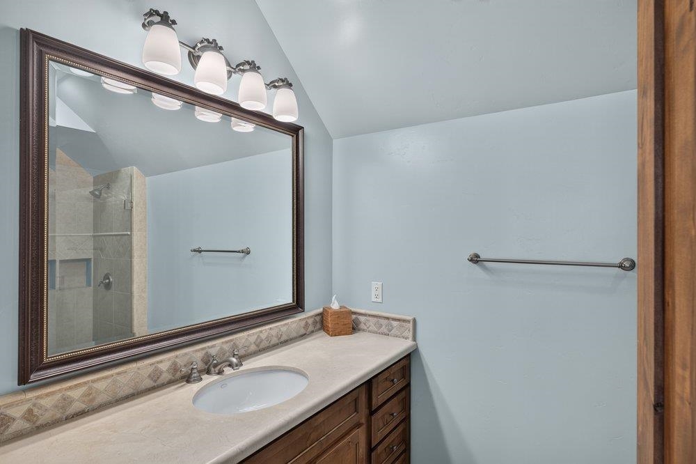 12472 Villa Court