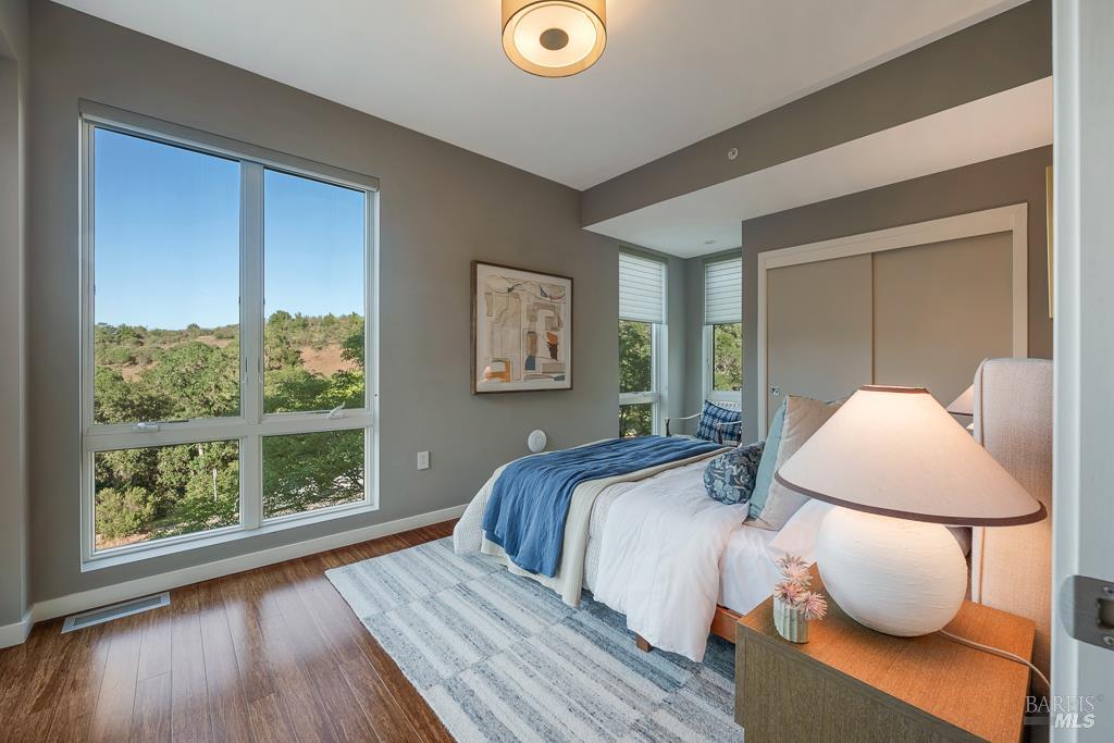280 Long Acres Place