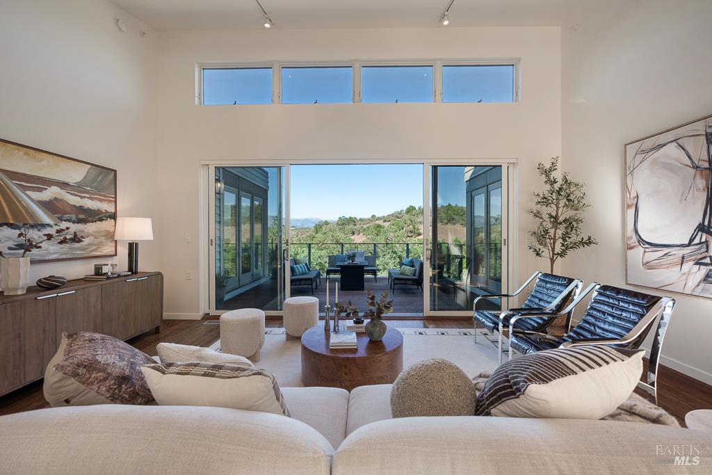 280 Long Acres Place