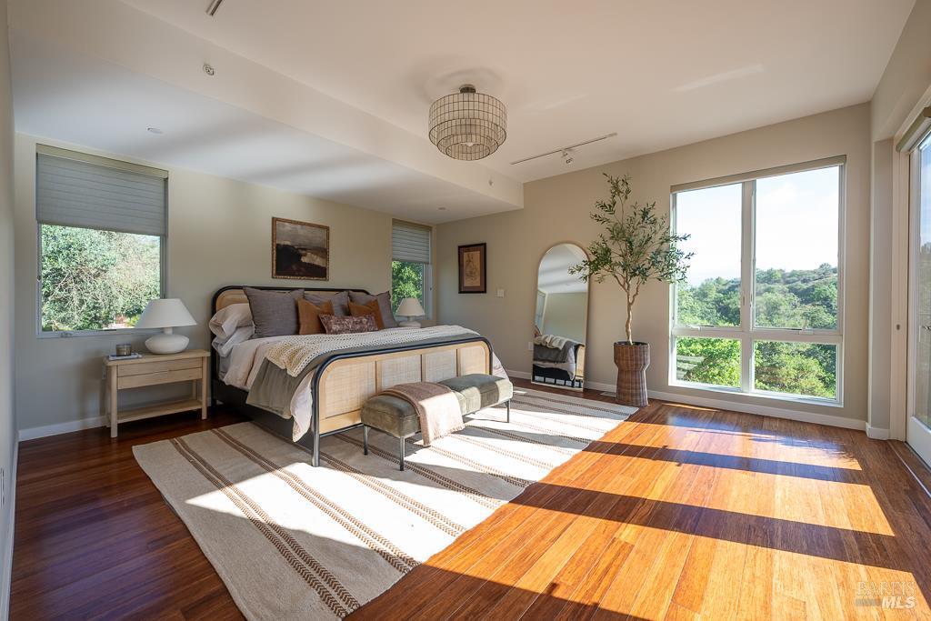 280 Long Acres Place