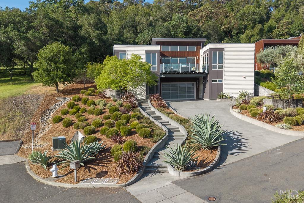 280 Long Acres Place