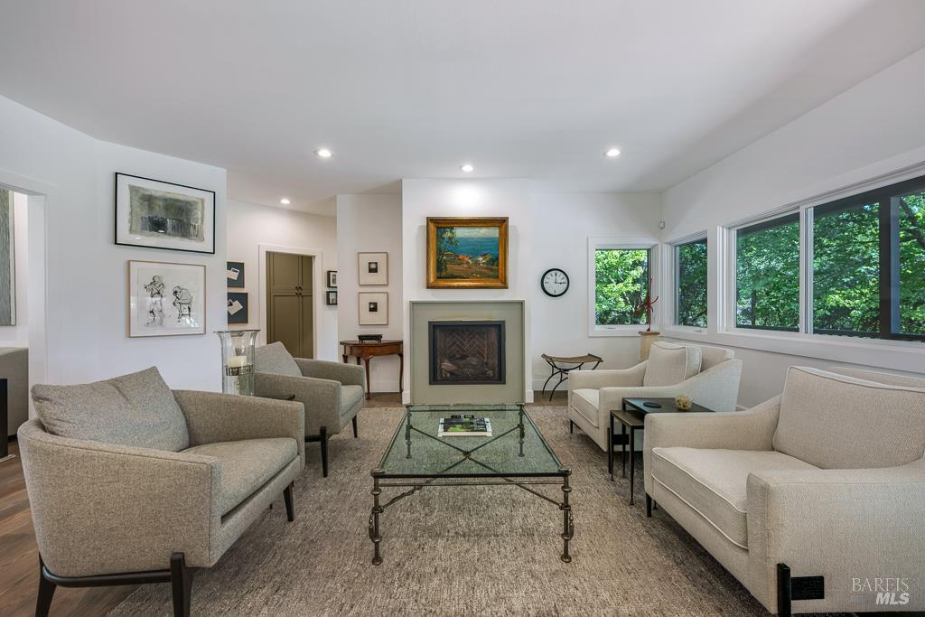 5519 Dry Creek Road