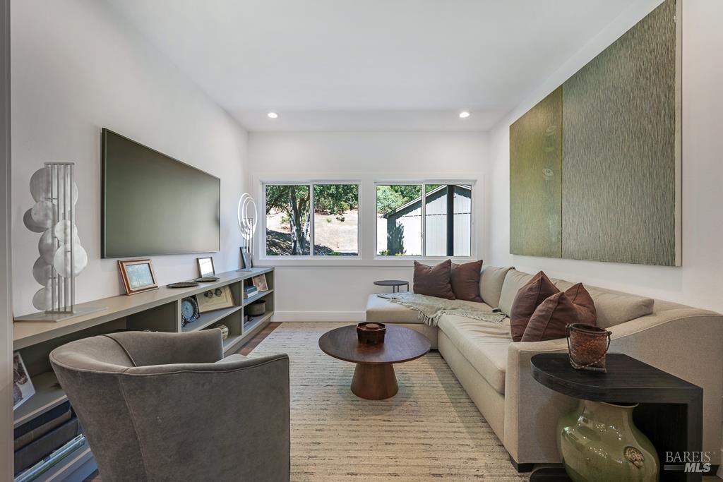 5519 Dry Creek Road