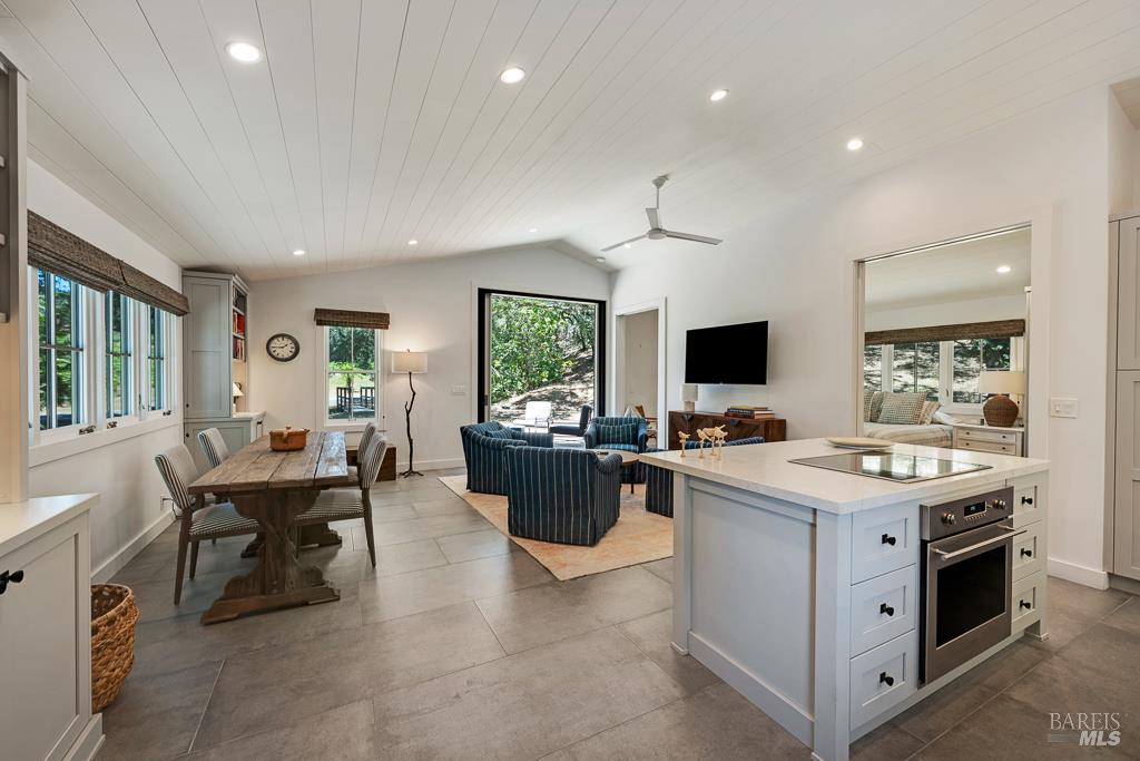5519 Dry Creek Road