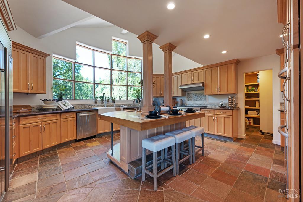 10533 Westside Road