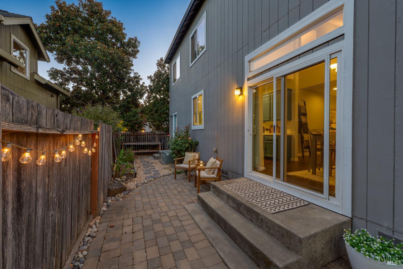 178 Esposti Meadows Way