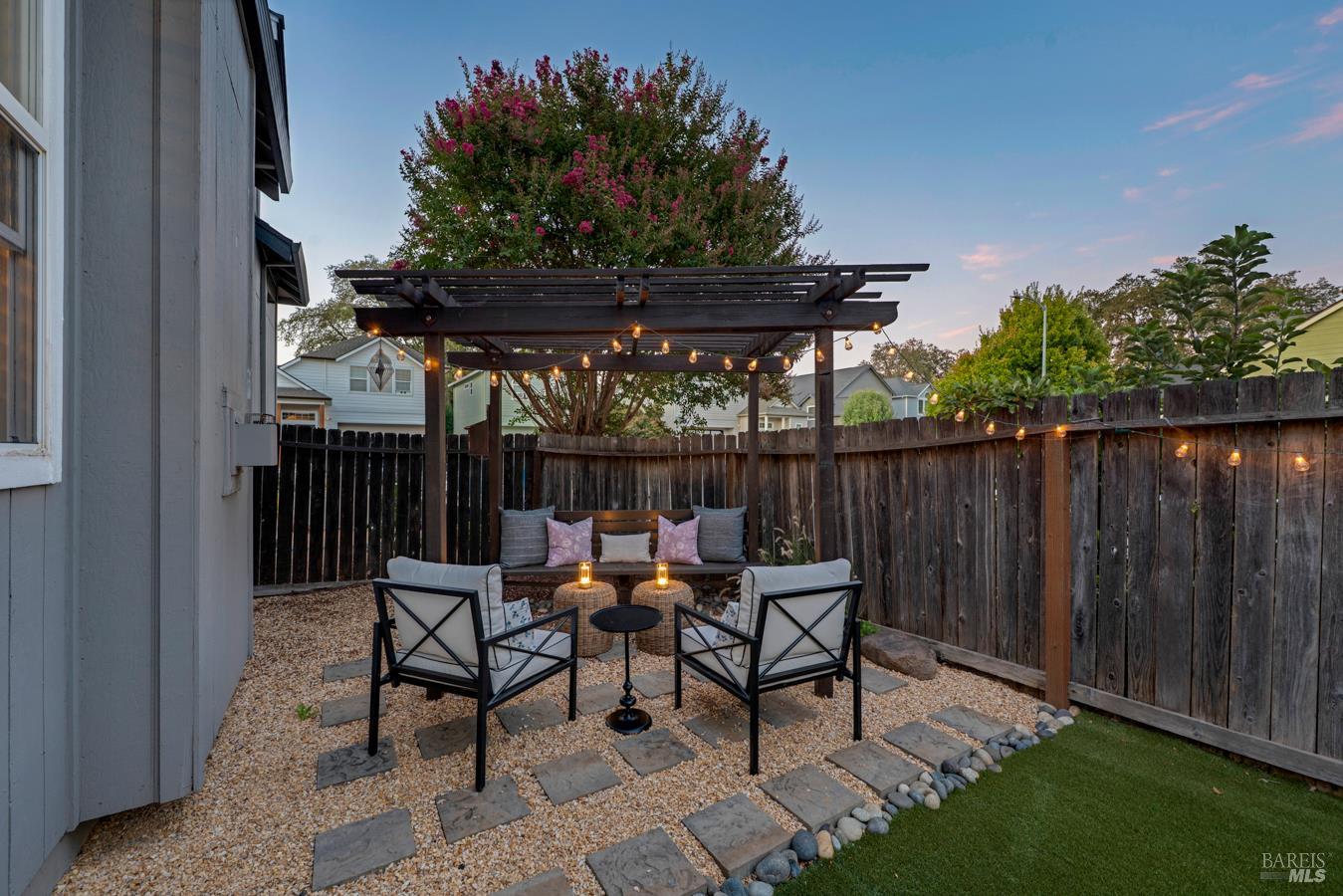 178 Esposti Meadows Way